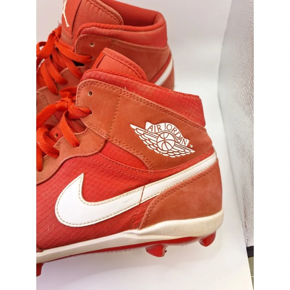 Nike Air Jordan 1 Retro MCS Mens Size 12 Baseball Cleats University Red Retro